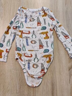 Angel Dear Long Sleeve One-Piece Bodysuit with Tool Print Size 12-18mo